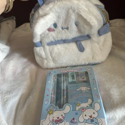 New Cinnamon Roll Purse With Accessories