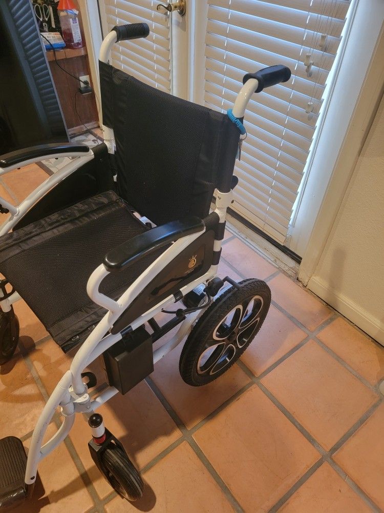 Electric Wheelchair Majestic Buvan