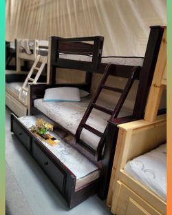 Bunk beds / Literas twin full full con colchones / camas nuevas