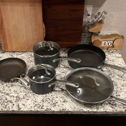 Calphalon Cooking set