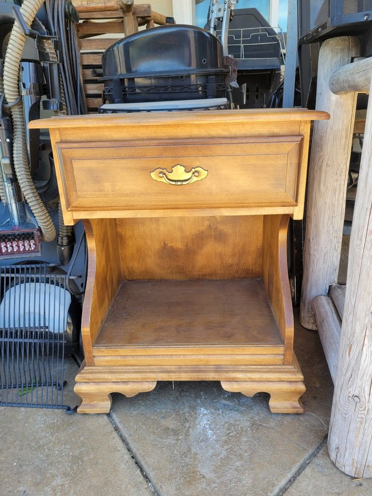 TWO ANTIQUE TABLE STANDS