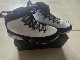 Air Jordan 9 Retro High-Top Sneakers