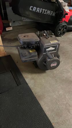 Briggs & Stratton 3HP Small Engine