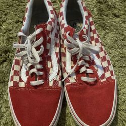 Vans (checkerboard)