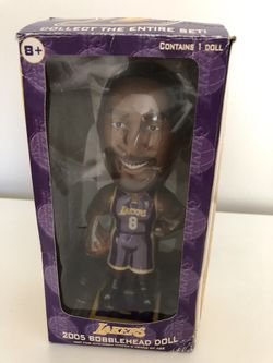 2005 Carls Jr & Upper Deck Collectibles Kobe Bryant , Lamar Odom, Luke Walton LA Lakers Bobblehead Dolls