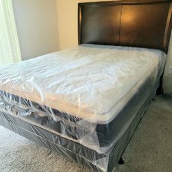 NEW QUEEN-SIZE PILLOW TOP MATTRESS AND BOX SPRING 💤