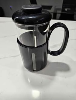 OXO BREW Venture Shatter-Resistant-Travel French Press – 8 Cup, Black