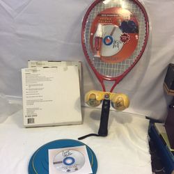 Cesar Millán.     Aroma  Flyer ,  Aroma Racquet