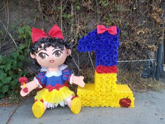 Piñatas
