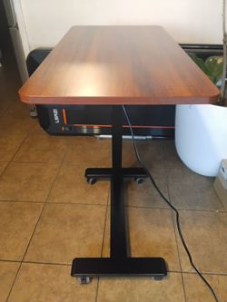 Overbed Table Electric