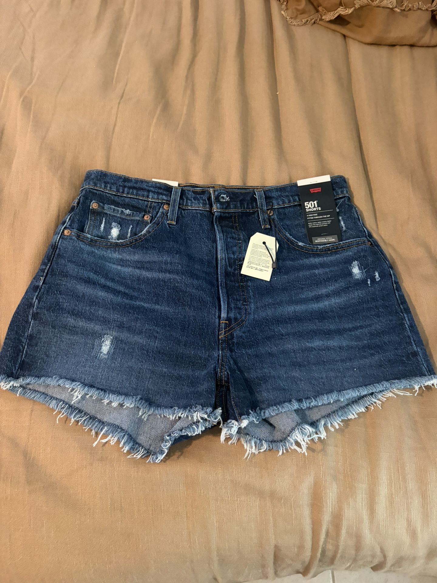 Levi’s 501 Women’s Jean Shorts Size 32
