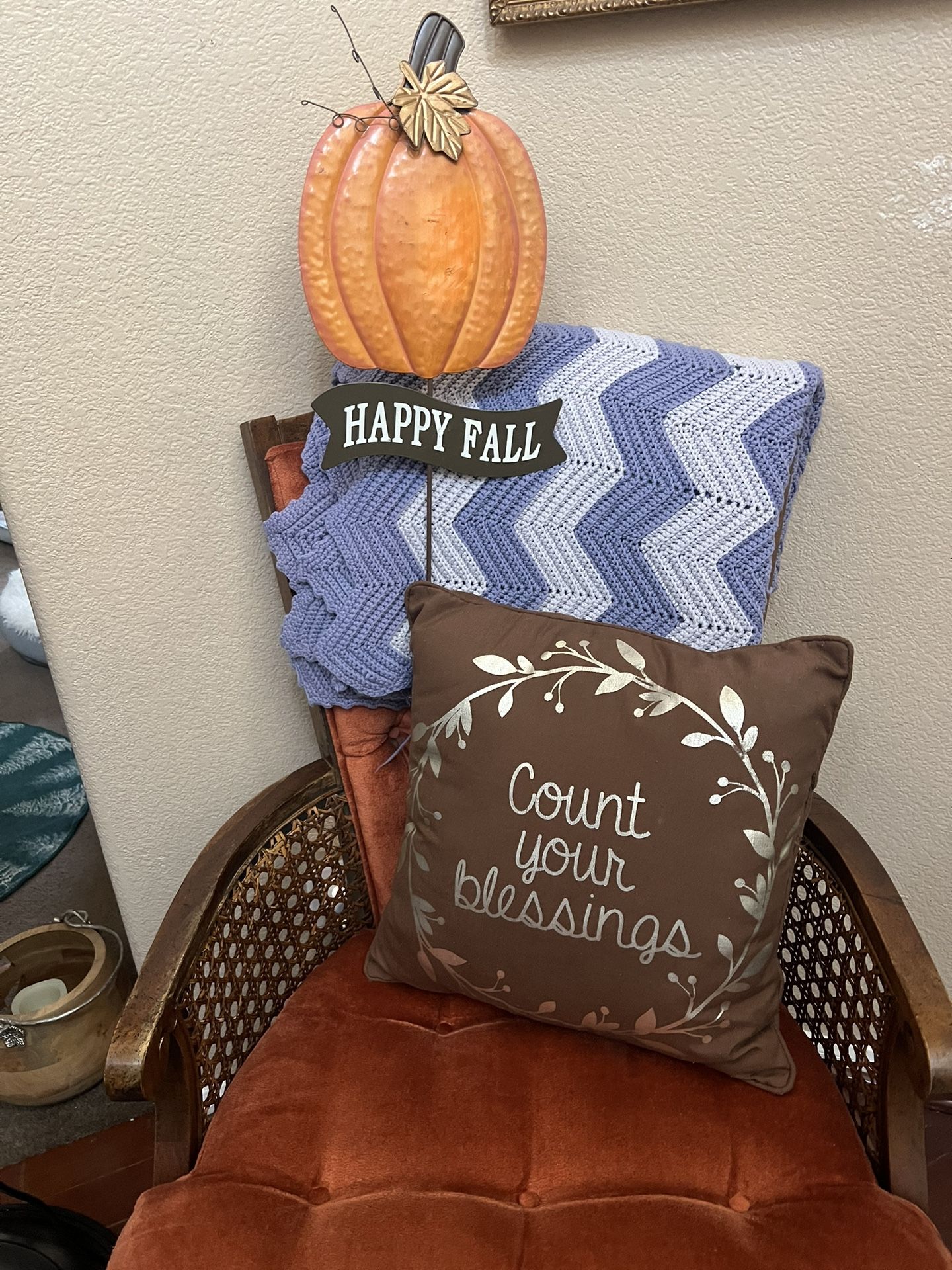 Halloween & Fall Yard Signs & Count Your Blessings Pillow