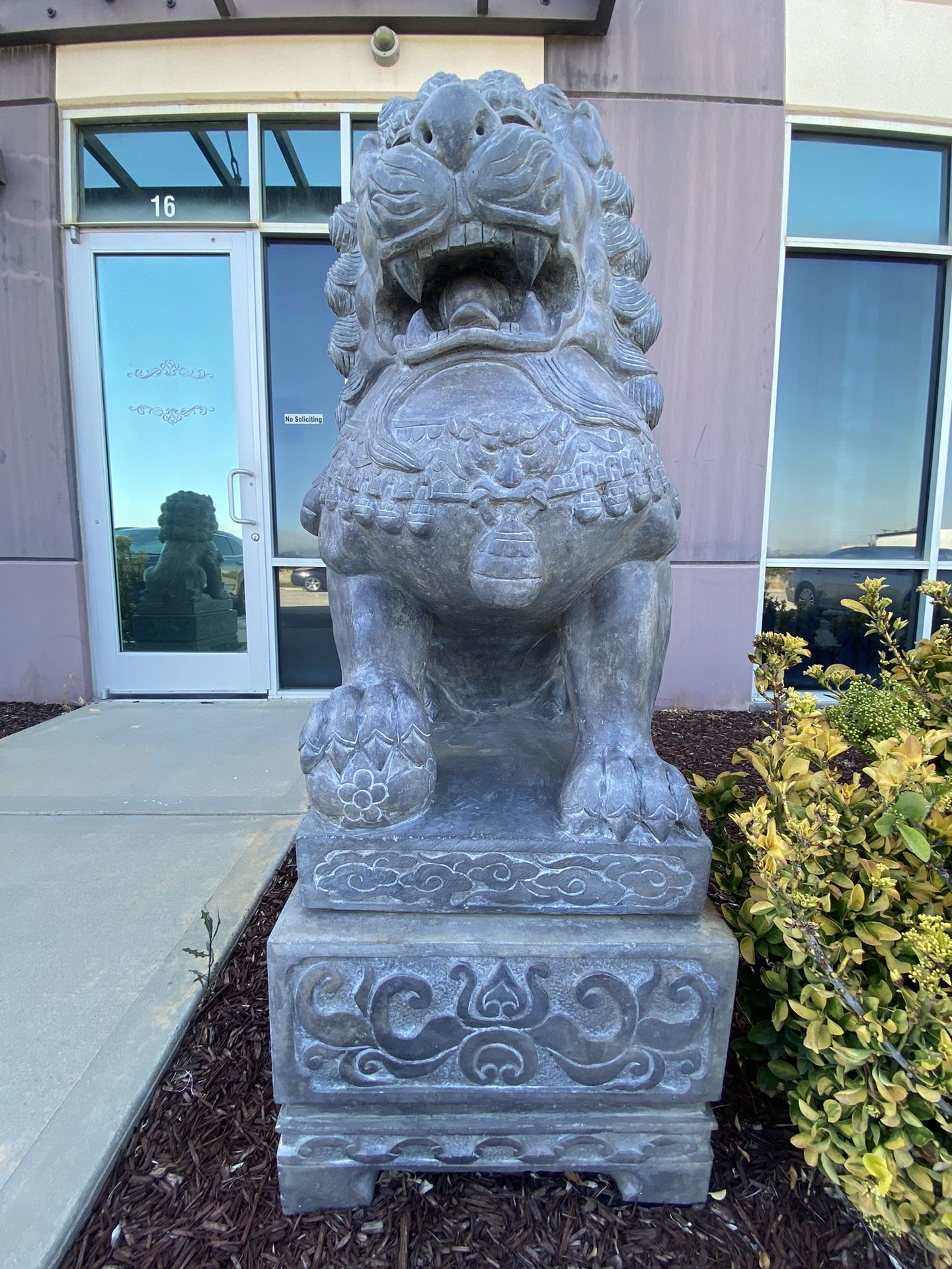 Cement FU DOG statue