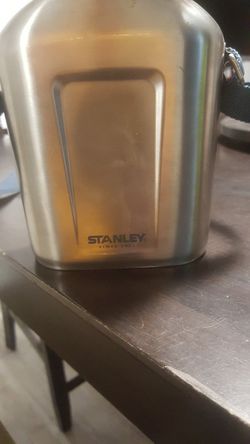 Stanley canteen 1.1qt / 1.0L for Sale in Spring Valley, CA - OfferUp