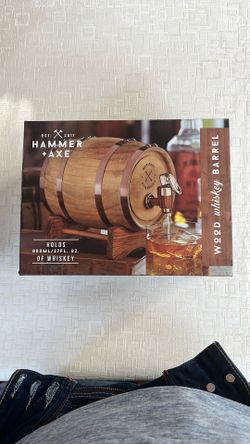 Wood Whiskey Barrel