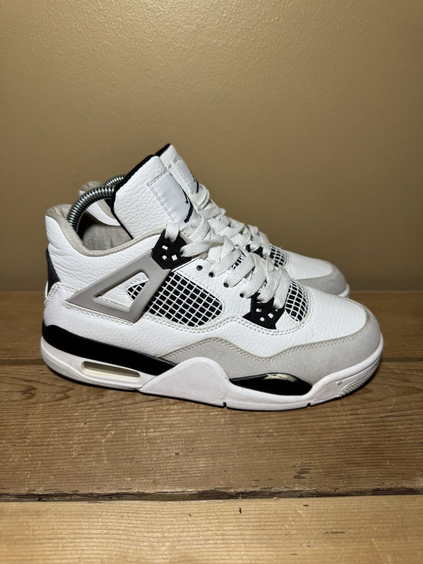 Jordan Nike Size 7.0