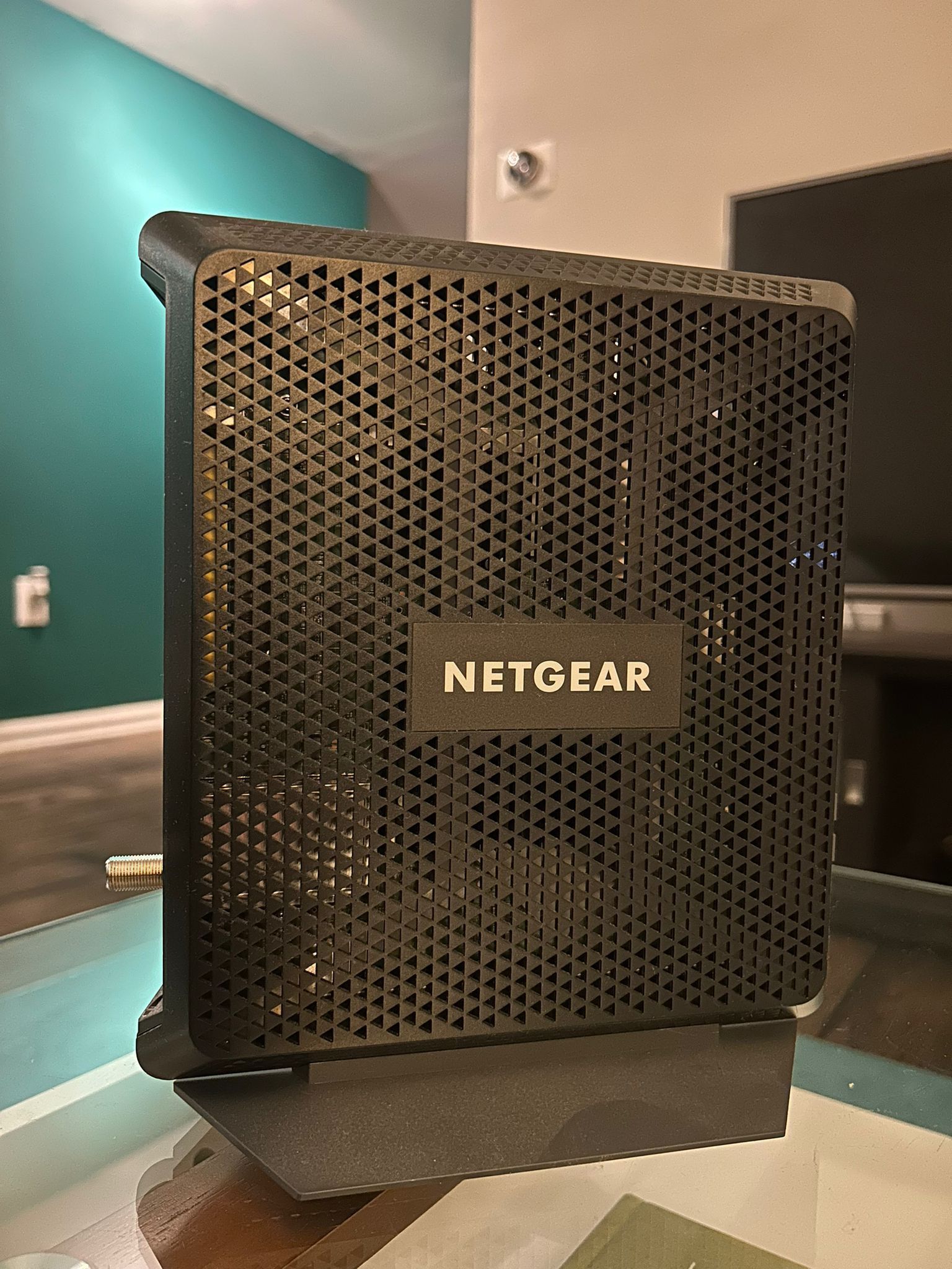 AC1900 Netgear Modem Router