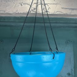 BLUE HANGING POT 