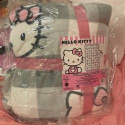 Hello Kitty plush blanket twin size nwt