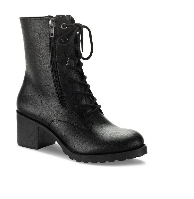 SUN + STONE BLACK LACE UP ZIP UP HEEL LUG COMBAT BOOTS (SIZE 8.5)