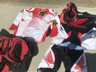 MX GEAR LEATT GEAR BAG ETC...