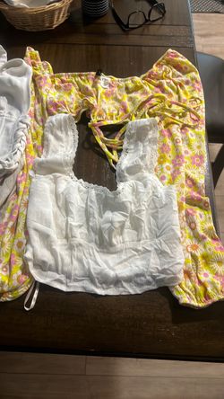 Women’s tops