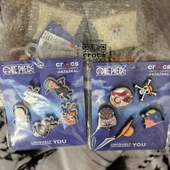 Crocs x One Piece Classic Clog in the "Thousand Sunny" model And 2 Packs Of One piece Jibbitz 