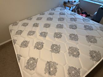 MATTRESS AND BOX SPRINGS FOR SALE