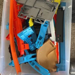 Hot Wheels McQueen Tracks