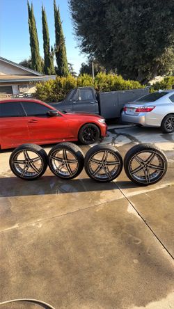 STR 620 Wheels and tires