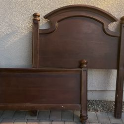 Wooden Twin Bed Head/Footboard