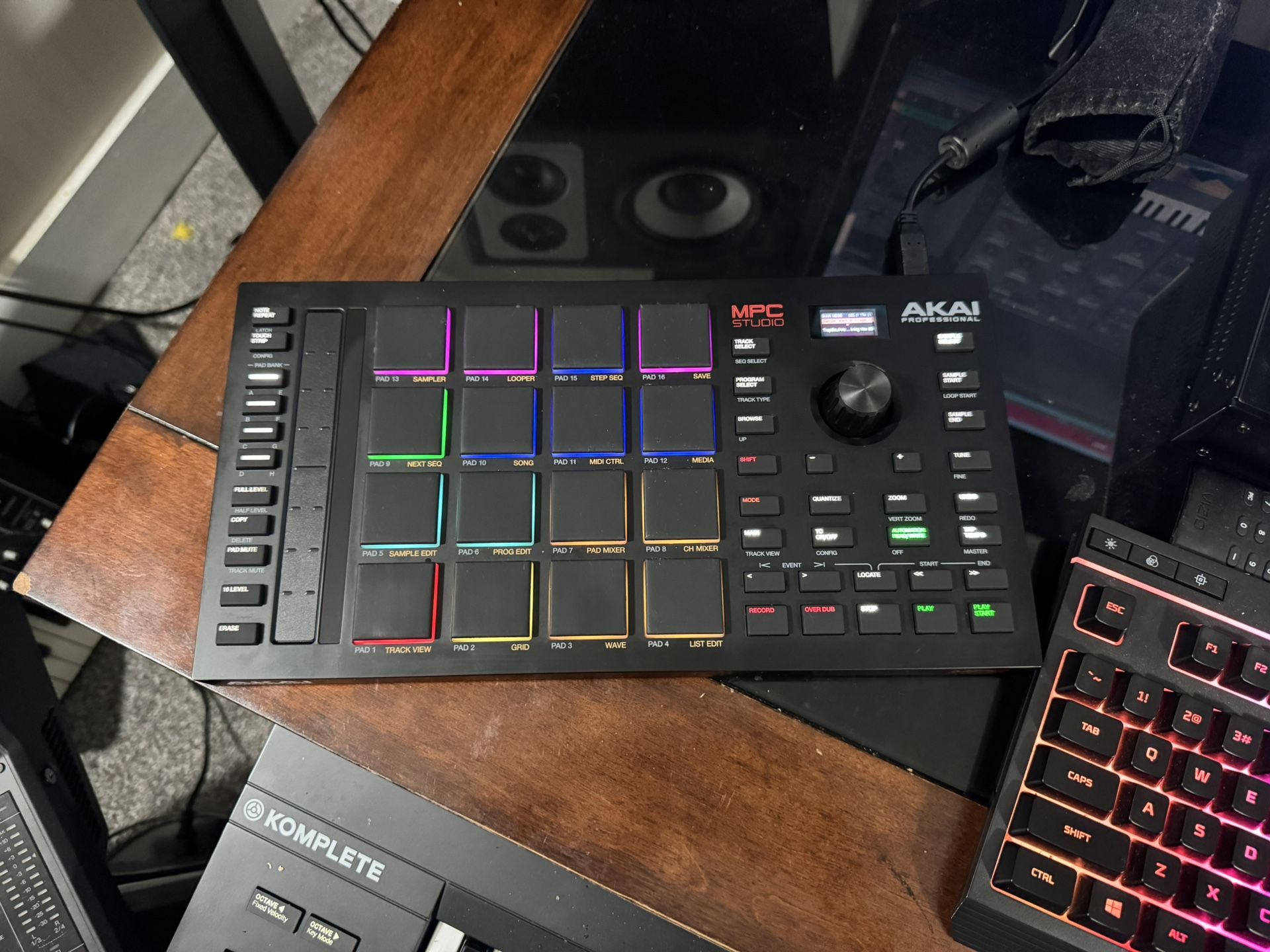 MPC Studio Controller