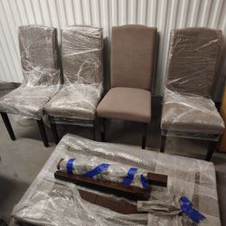 5-Piece Dining Set – Dark Wood Table with Cushioned Chairs