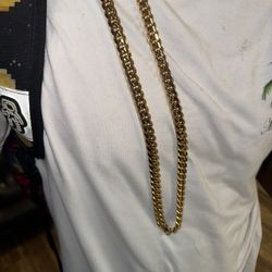 18k Gold Cuban Chain