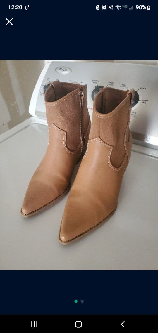 Womens Boots