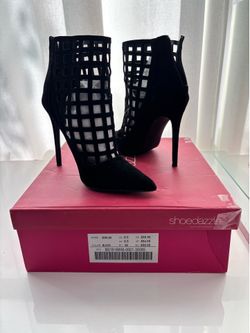 Women’s heels size 8.5