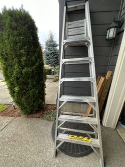 Great Condition Werner Aluminum Ladder 8ft