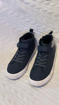 Tenis Shoes