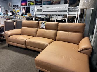 Tan Leather Sectional Sofa with Chaise! 📲🧡🔥 More colors!