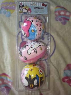 Hello Kitty balls 3pc