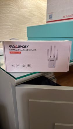 WiFi Booster: Galway 1200 Mbps Dual Band Repeater
