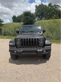 2024 Jeep Wrangler 4x4