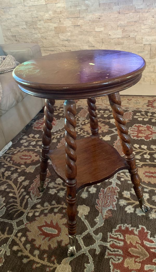 Table With Claw Foot Clear Glass Ball for Sale in Orlando, FL OfferUp