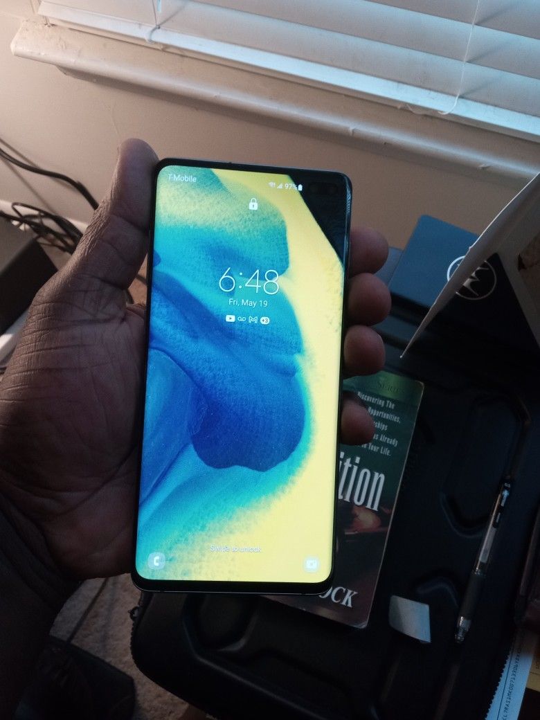 Samsung Galaxy S10+ For SALE!