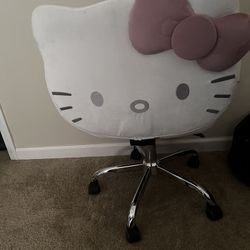 Hello Kitty Vanity Chair 
