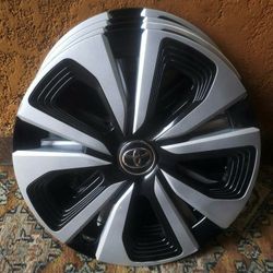 Hubcaps Silver-Black 15in Rims-Wheel Covers - Toyota