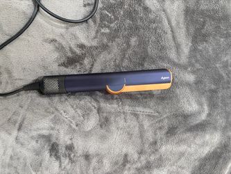 Dyson Airstraight  Hair Styler. For Dry and Wet hair. All hair types.