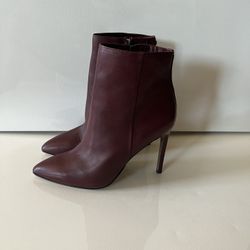 Sam Eldeman Boots/ Heels Size 8.5
