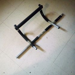 pull up bar
