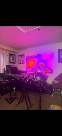 DJ Set controller plus speakers